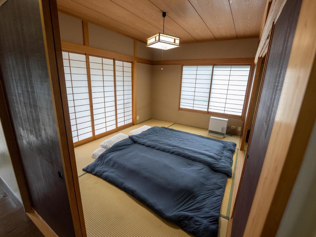 Ferienwohnung Five Peaks Jigokudani Shiga Kogen Exterior foto